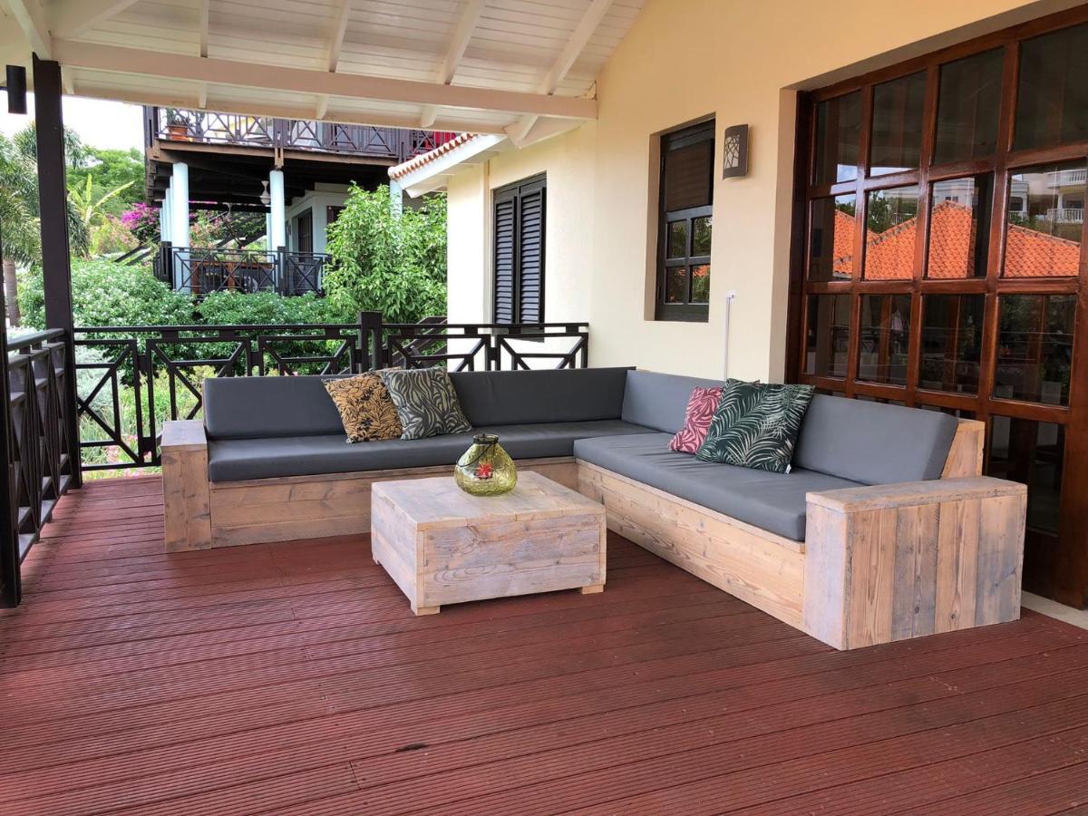 Villa At The Beach, Blue Bay Golf & Beach Resort Екстериор снимка