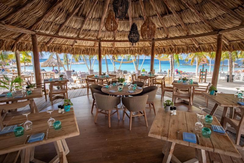 Villa At The Beach, Blue Bay Golf & Beach Resort Екстериор снимка