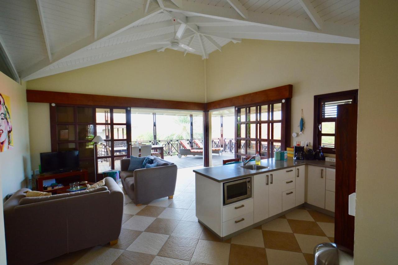 Villa At The Beach, Blue Bay Golf & Beach Resort Екстериор снимка