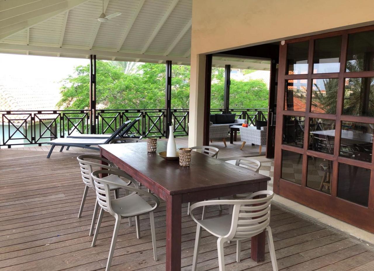 Villa At The Beach, Blue Bay Golf & Beach Resort Екстериор снимка